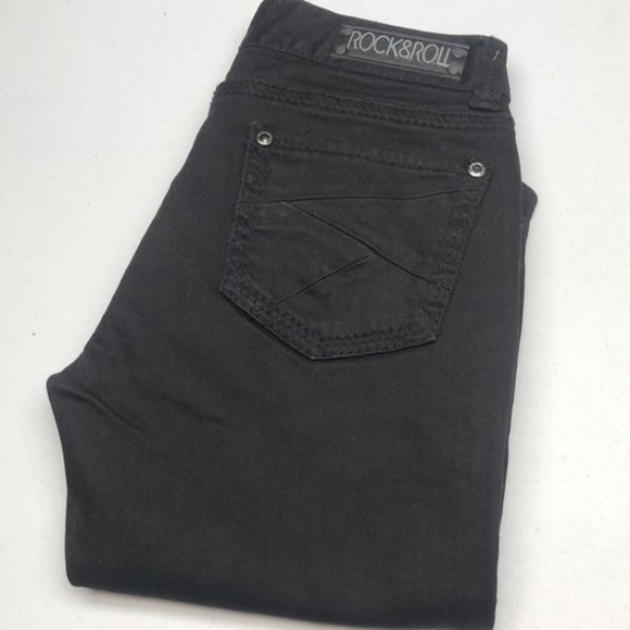 LIKE NEW BLACK ROCK & ROLL COWGIRL MIDRISE BOOT JEANS 31x32  CRYSTALS 💎 - Picture 1 of 13
